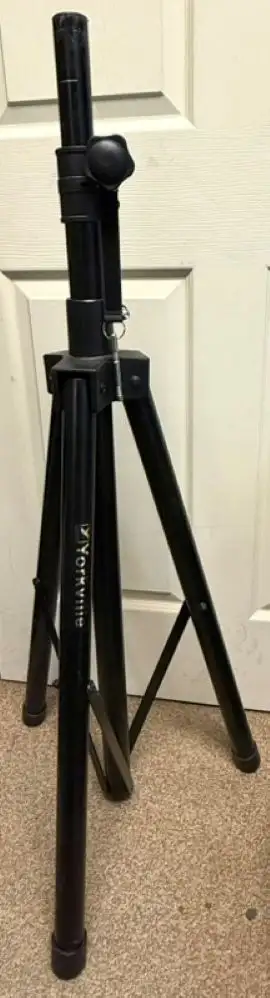Yorkville Adjustable Tripod Stand