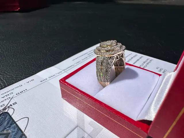 #861 - 14kt Yellow Gold, 1.75 Carat Diamond Ring Size 6 - Photo 7