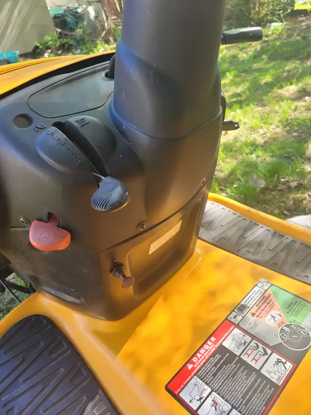 !!!!!  YEAR 2000 POULAN  LAWN TRACTOR 20 HP 42 DECK LIKE NEW - Photo 6