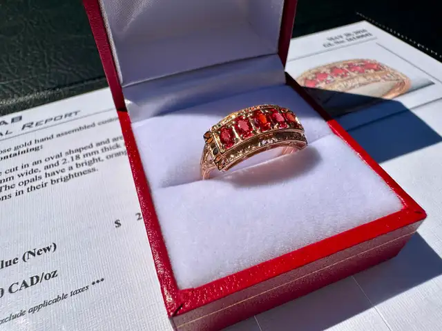 #825 - 14kt Rose Gold & Fire Opal Ring, Size 8 - Photo 2