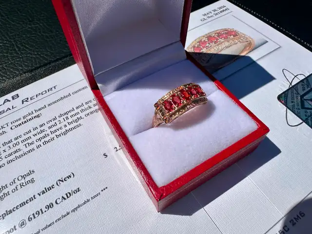 #825 - 14kt Rose Gold & Fire Opal Ring, Size 8 - Photo 4