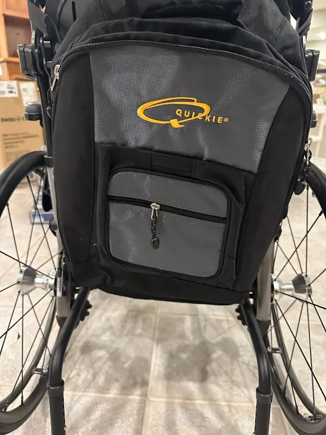 quickie 2 wheelchair brand new $1500 - Photo 6