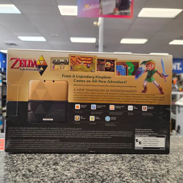 NEW 3DS XL Zelda Link Between Worlds Edition @ Cashopolis!! - Photo 2