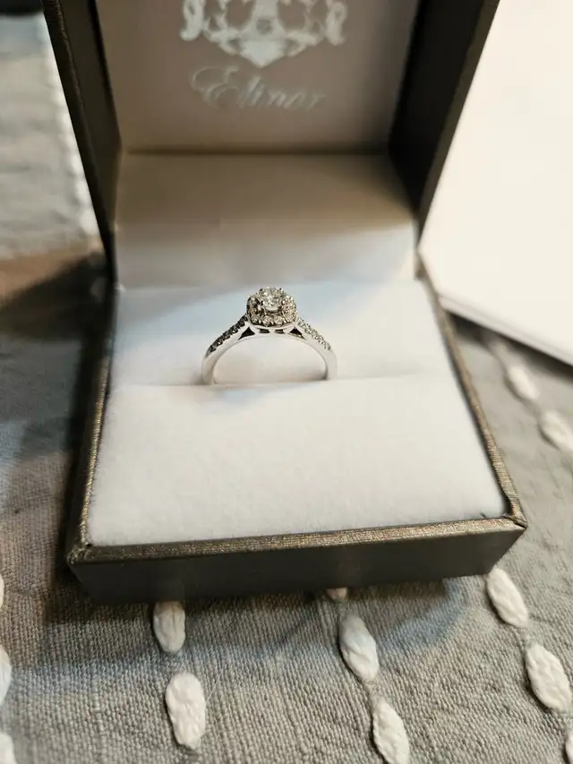 Engagement ring 14kt white gold size 6-7 - Photo 2
