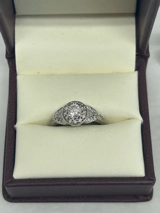 Vintage Halo , Milgrain  Diamond Ring - Photo 3