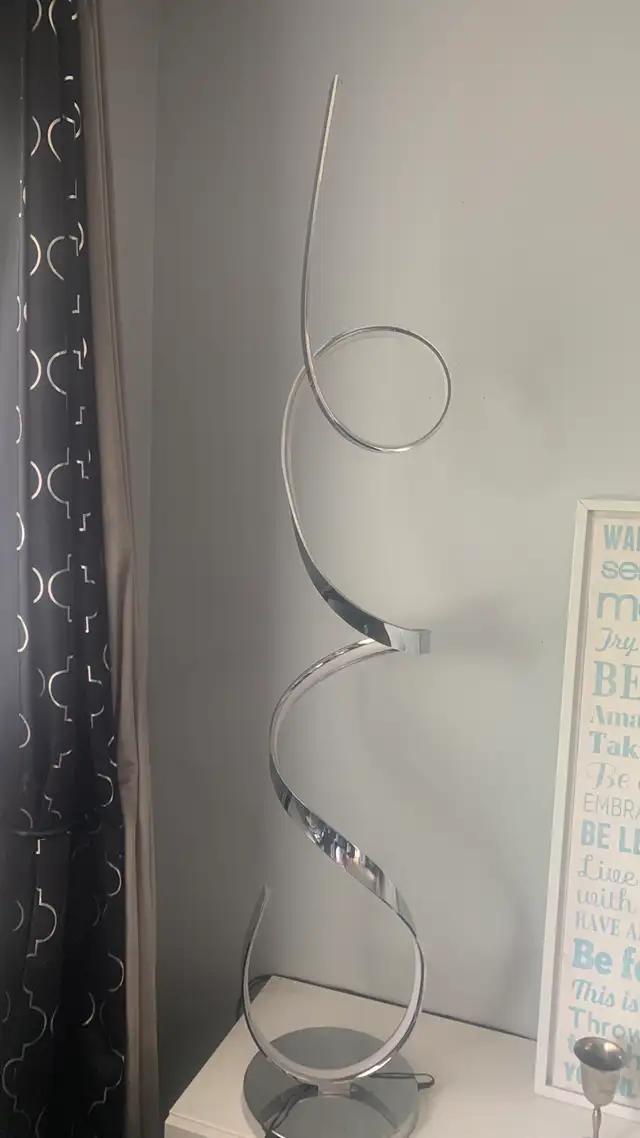 Beautiful Modern Light - Photo 4
