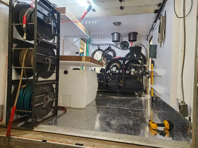 Specialized Cleaner (Exhaust Tech) - Photo 3