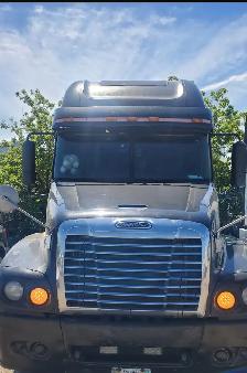 2007 Freightliner century for sale