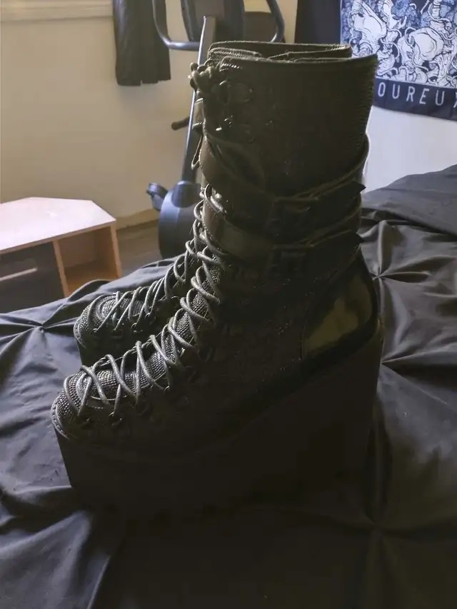 women's size 11 platform boots