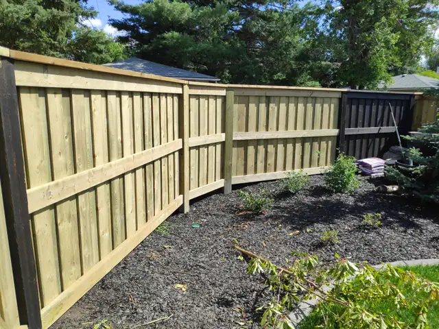 Edmonton Fence Builders — 11 Years, Licensed, Insured, 2-Yr Warr - Photo 2