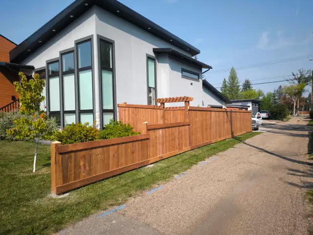 Professional Fence Installation Edmonton — Free Quotes — Soverei - Photo 5