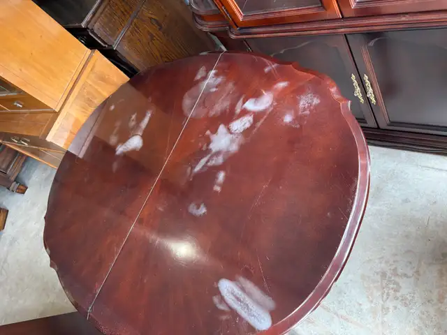 Free delivery used Mahogany Dining Table with Leaf Inserts - Photo 2