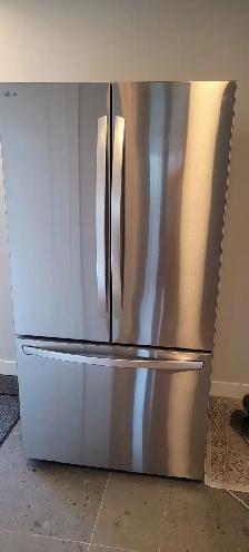 BRAND NEW LG Fridge $1200. Delivery Available.