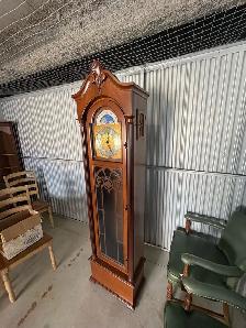 Free delivery used Grandfather Clock - Wood Casing - Photo 8