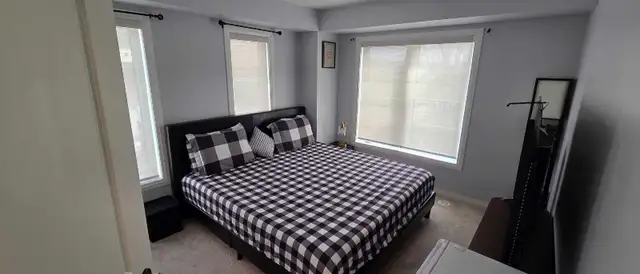Fully furnished room for rent with 1 Parking Spot