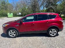 2014 Ford Escape Only 95,000kms - Photo 2
