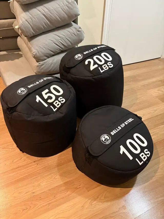FITNESS STRONGMEN SANDBAG SET. 100.150.200 LBS