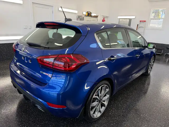 2017 Kia forte5 SX Only 87,000KM! Fully loaded! - Photo 4