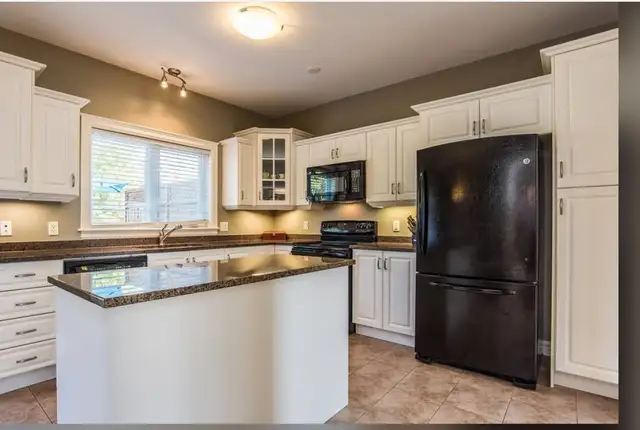 House for rent - Photo 5