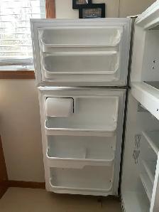 propane fridge - Photo 3