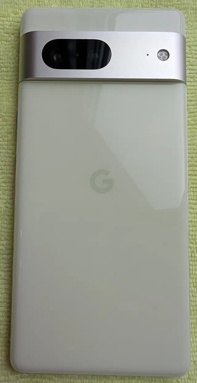 Google Pixel 7 Lemongrass/Green 128GB Bundle Flawless Condition - Photo 3