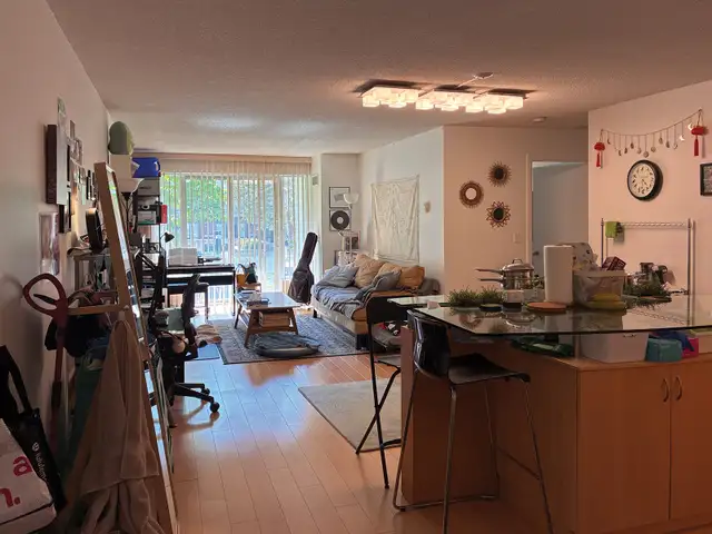 1-Bedroom Condo with Private Patio in Downtown Queen West - Photo 2