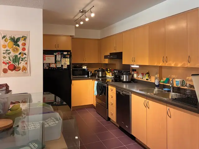 1-Bedroom Condo with Private Patio in Downtown Queen West - Photo 5