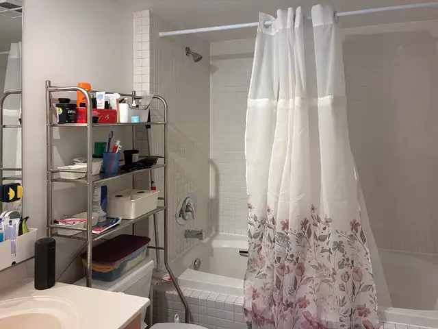 1-Bedroom Condo with Private Patio in Downtown Queen West - Photo 7