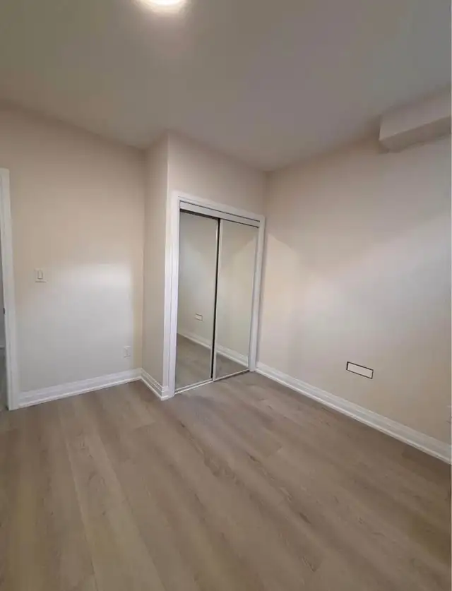 2 Bedroom Basement for Rent in Oakville - Photo 4