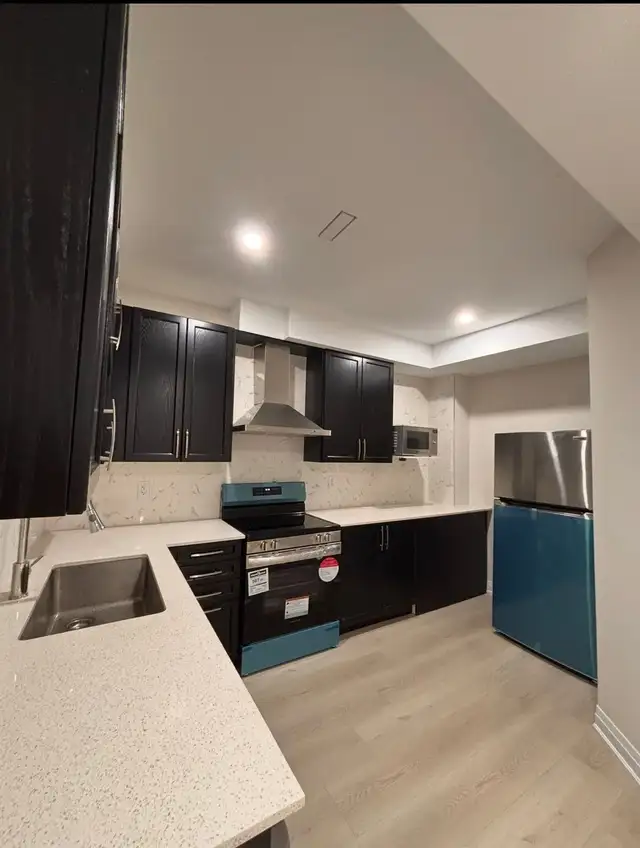 2 Bedroom Basement for Rent in Oakville - Photo 5