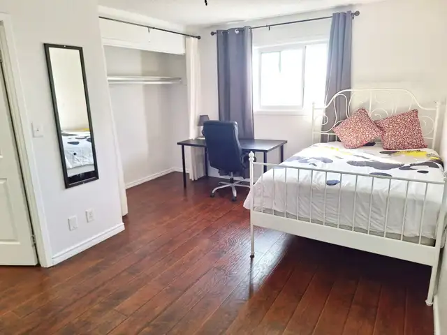 June 1- House-Flexible Lease-2 Sunny Rms All Included for Pros - Photo 2