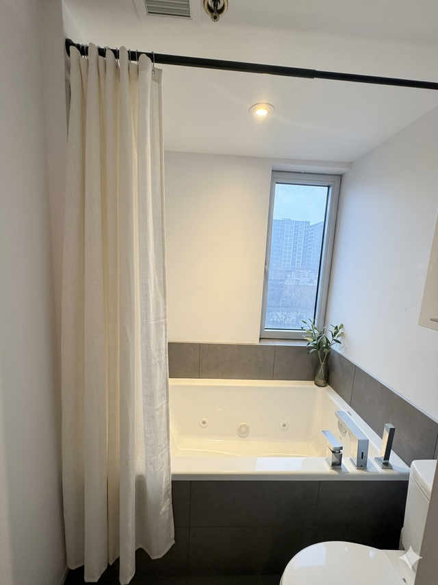 Superbe 5 ½ à Griffintown – Spacieux, Lumineux - Photo 6