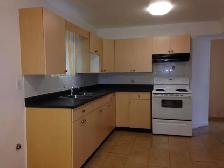 One Private bedroom-CloseToJoyceSkytrain-Female Only - Photo 5
