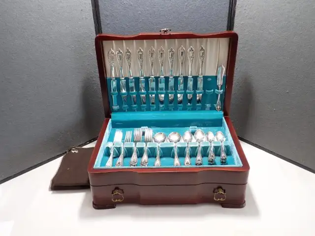 Old Colony Pattern Silverware