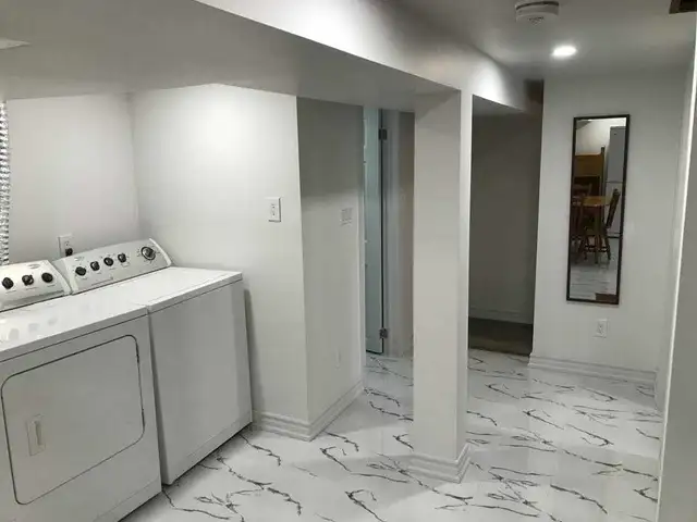 Basement room for rent near Kennedy Subway - Photo 3