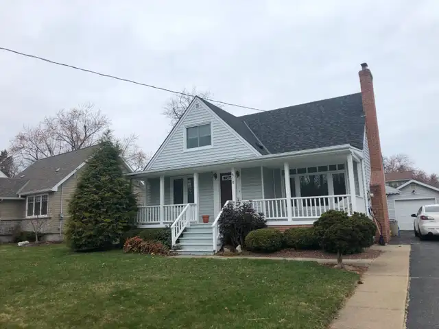 Cute two bedroom house in northend Sarnia