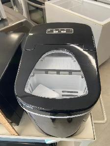 Frigidaire Table-Top Ice Maker,