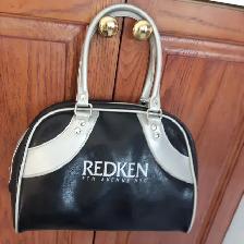 SACÀMAIN NEUF REDKIN CUIRNOIR ARGENT BRILLANT 8'HAx10'LAR $20.00