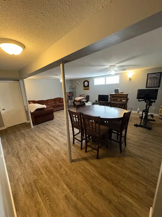 Acerage For Sale! 5 Beds, 2 Baths - Photo 8