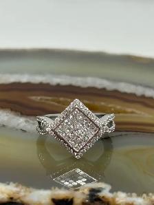 Illusion Princess cut Diamond Ring - Photo 8