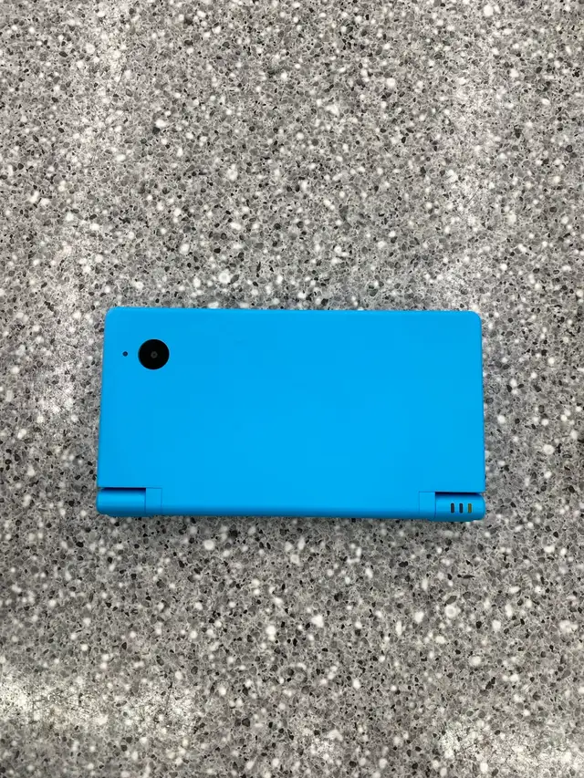 Nintendo DSi Console (Blue) - Photo 3