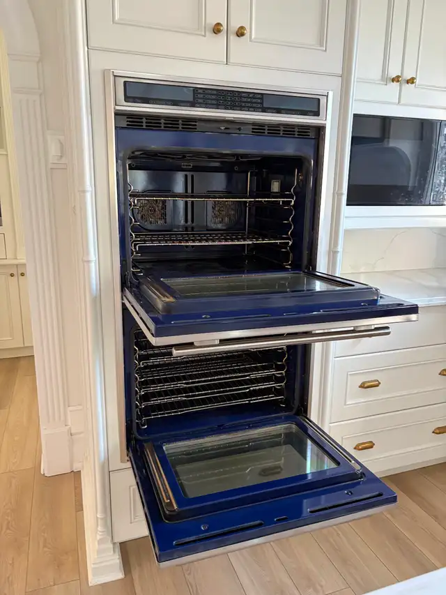 Wolf double oven - Photo 2