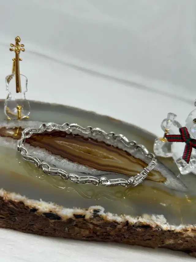 Diamond Bracelet - Photo 5