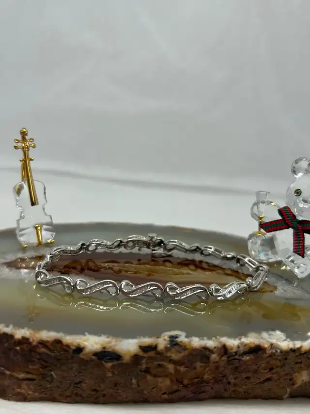 Diamond Bracelet - Photo 6