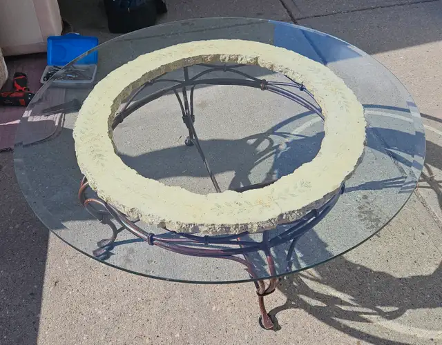 Coffee Table $75. Delivery Available - Photo 2