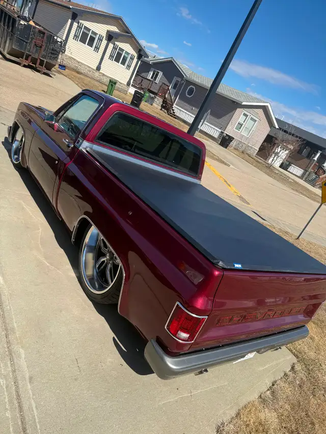1984 slammed c10 LS3 - Photo 2
