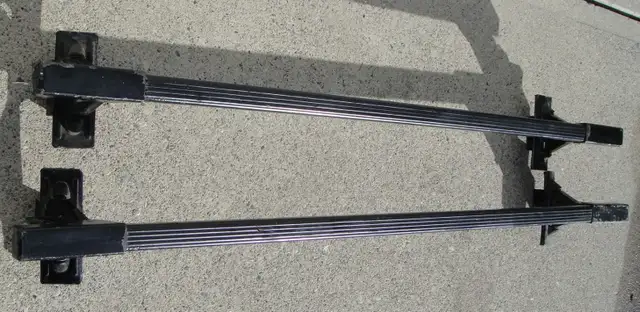 THULE ROOF TOP CROSS BARS / CARGO BARS - Photo 2