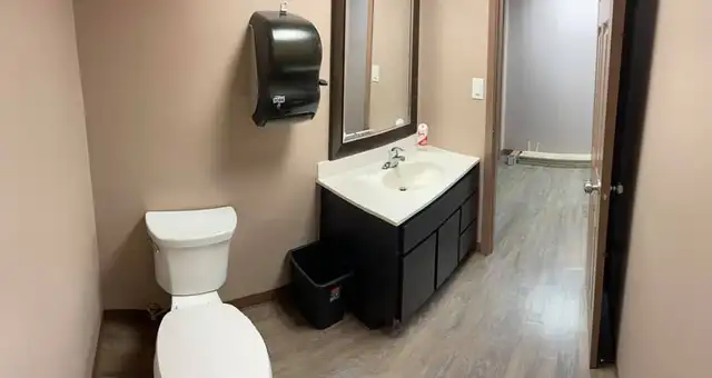 Office Space for Lease - Prime Location in Weyburn - Photo 8