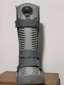 Walking boot