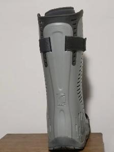 Walking boot - Photo 2